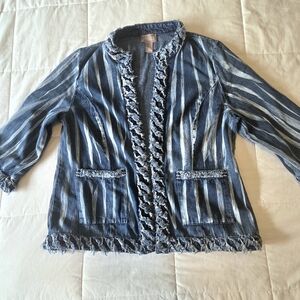 Chicos Women’s Frayed ruffle lightweight denim Open Front Blazer Size 2 (Large)